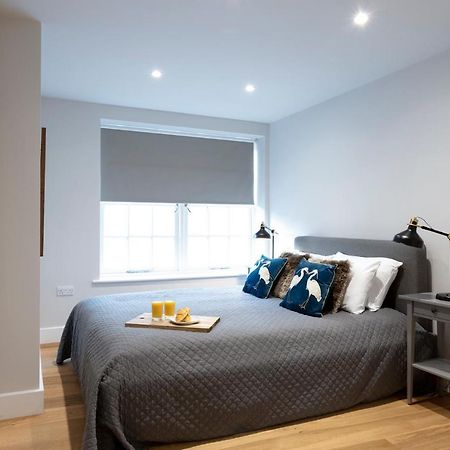 Hampden Apartments - The Diana Уиндзор Екстериор снимка