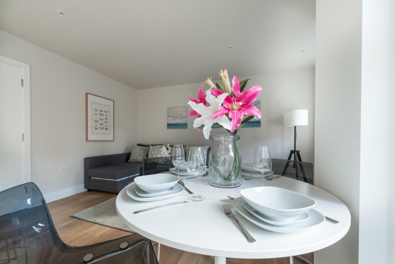 Hampden Apartments - The Diana Уиндзор Екстериор снимка