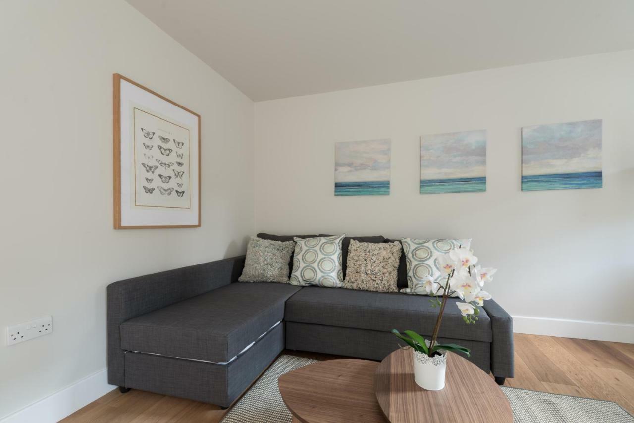 Hampden Apartments - The Diana Уиндзор Екстериор снимка